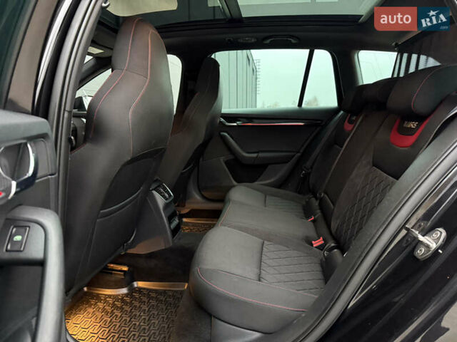 Чорний Шкода Октавія, об'ємом двигуна 2 л та пробігом 220 тис. км за 16999 $, фото 33 на Automoto.ua