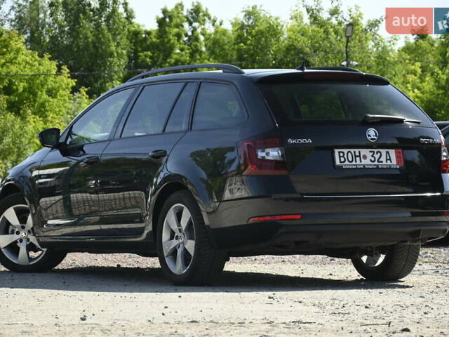 Черный Шкода Октавия, объемом двигателя 0 л и пробегом 256 тыс. км за 13600 $, фото 9 на Automoto.ua