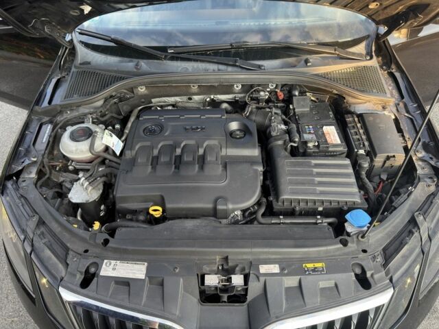 Черный Шкода Октавия, объемом двигателя 1.6 л и пробегом 246 тыс. км за 13000 $, фото 14 на Automoto.ua