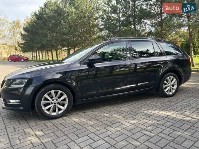 Черный Шкода Октавия, объемом двигателя 1.97 л и пробегом 212 тыс. км за 16899 $, фото 8 на Automoto.ua