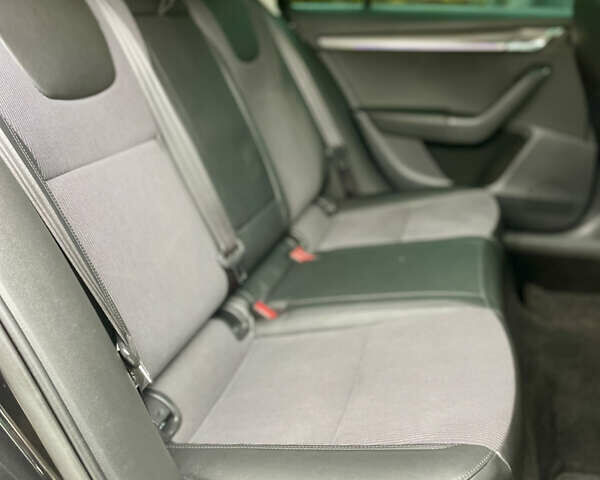 Черный Шкода Октавия, объемом двигателя 1.97 л и пробегом 199 тыс. км за 16700 $, фото 47 на Automoto.ua