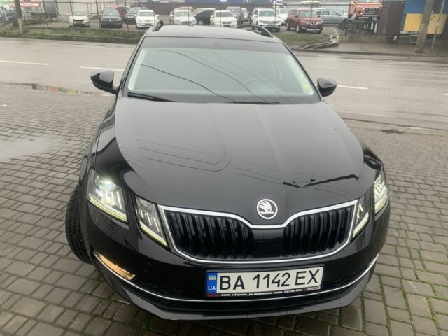 Черный Шкода Октавия, объемом двигателя 2 л и пробегом 259 тыс. км за 14500 $, фото 11 на Automoto.ua