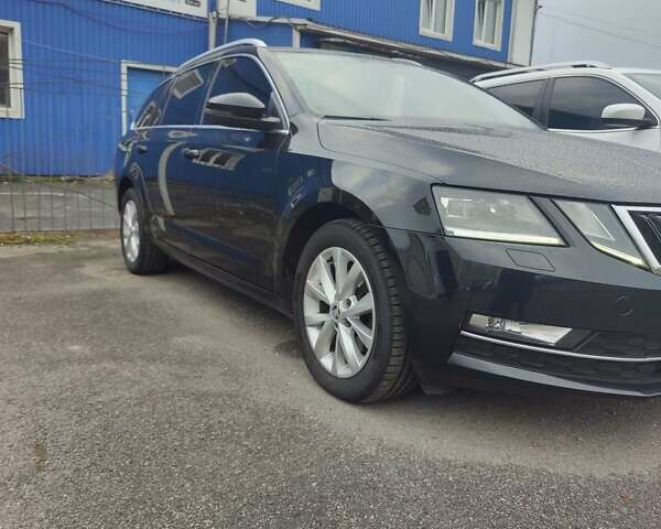 Черный Шкода Октавия, объемом двигателя 1.97 л и пробегом 232 тыс. км за 16800 $, фото 2 на Automoto.ua