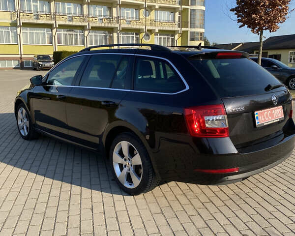 Черный Шкода Октавия, объемом двигателя 2 л и пробегом 248 тыс. км за 15550 $, фото 20 на Automoto.ua