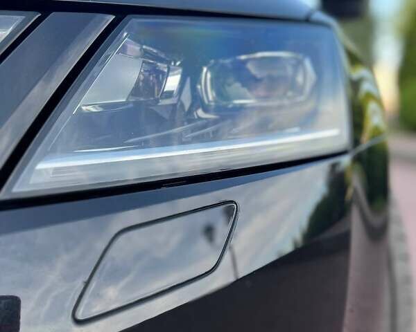 Черный Шкода Октавия, объемом двигателя 1.97 л и пробегом 212 тыс. км за 16199 $, фото 116 на Automoto.ua