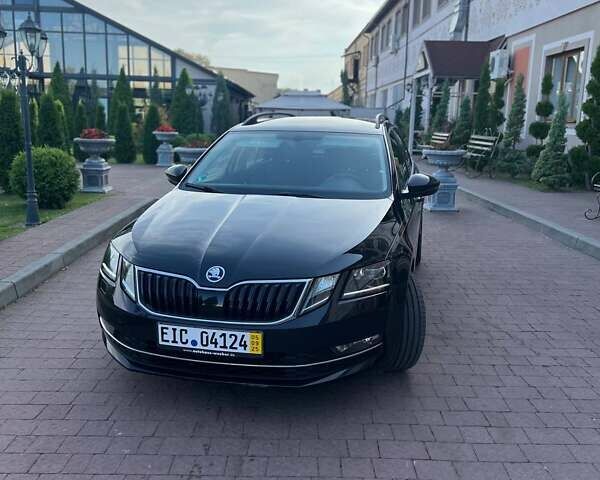 Черный Шкода Октавия, объемом двигателя 1.97 л и пробегом 212 тыс. км за 16199 $, фото 54 на Automoto.ua