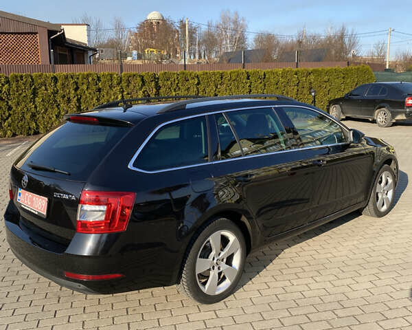 Черный Шкода Октавия, объемом двигателя 2 л и пробегом 248 тыс. км за 15550 $, фото 16 на Automoto.ua
