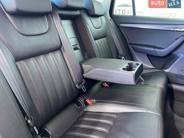 Чорний Шкода Октавія, об'ємом двигуна 1.6 л та пробігом 154 тис. км за 17950 $, фото 25 на Automoto.ua