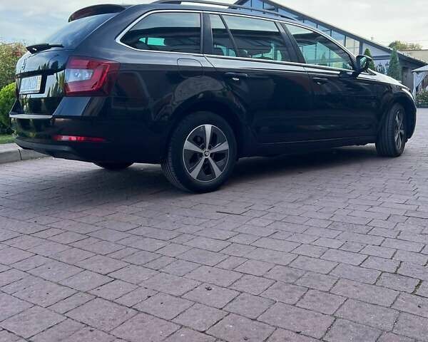 Черный Шкода Октавия, объемом двигателя 1.97 л и пробегом 212 тыс. км за 16199 $, фото 24 на Automoto.ua