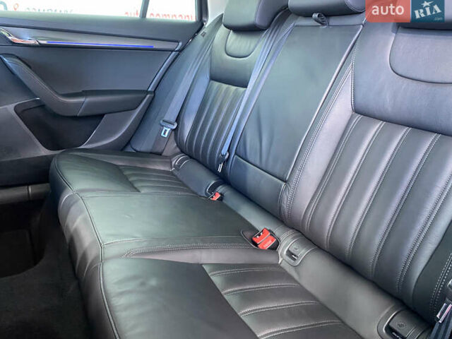 Чорний Шкода Октавія, об'ємом двигуна 1.6 л та пробігом 154 тис. км за 17950 $, фото 26 на Automoto.ua