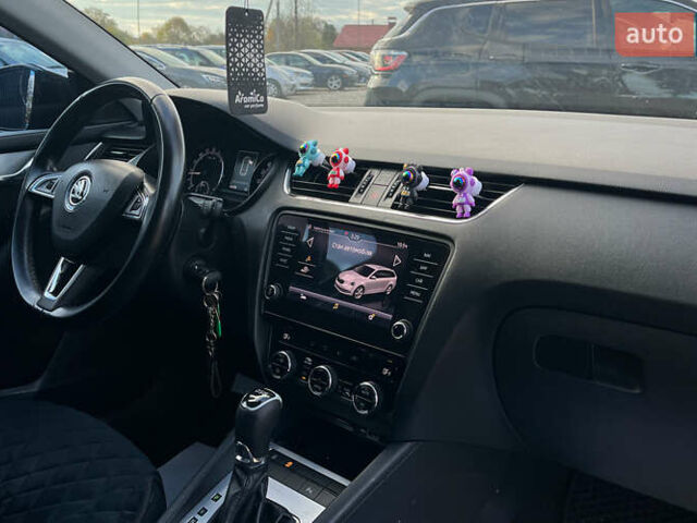 Чорний Шкода Октавія, об'ємом двигуна 1.97 л та пробігом 255 тис. км за 13900 $, фото 17 на Automoto.ua