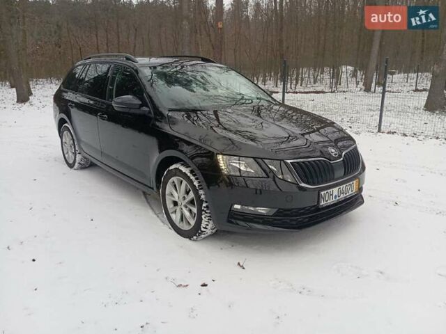 Черный Шкода Октавия, объемом двигателя 1.6 л и пробегом 188 тыс. км за 14250 $, фото 2 на Automoto.ua