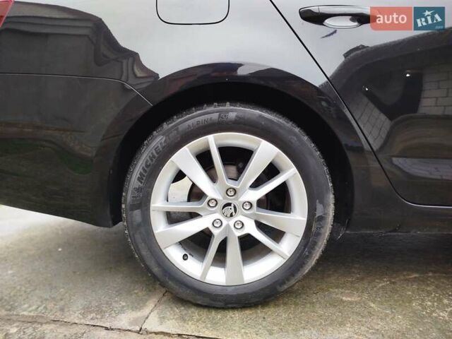 Чорний Шкода Октавія, об'ємом двигуна 1.97 л та пробігом 232 тис. км за 16500 $, фото 6 на Automoto.ua