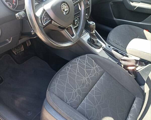 Черный Шкода Октавия, объемом двигателя 0 л и пробегом 256 тыс. км за 13600 $, фото 20 на Automoto.ua
