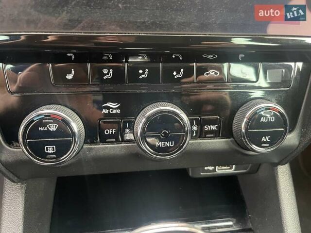 Чорний Шкода Октавія, об'ємом двигуна 1.97 л та пробігом 212 тис. км за 16399 $, фото 100 на Automoto.ua