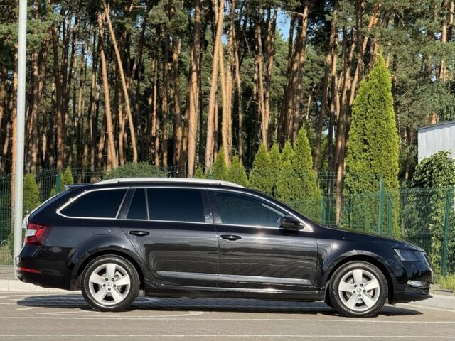 Черный Шкода Октавия, объемом двигателя 1.6 л и пробегом 259 тыс. км за 13450 $, фото 8 на Automoto.ua
