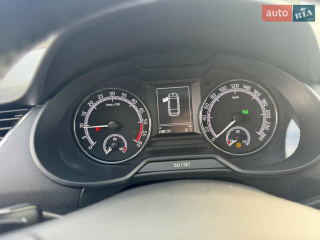 Черный Шкода Октавия, объемом двигателя 2 л и пробегом 240 тыс. км за 15900 $, фото 53 на Automoto.ua