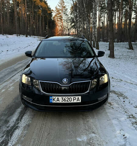 Чорний Шкода Октавія, об'ємом двигуна 1.97 л та пробігом 320 тис. км за 13500 $, фото 1 на Automoto.ua