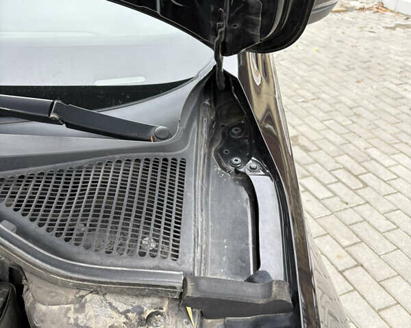 Черный Шкода Октавия, объемом двигателя 1.6 л и пробегом 217 тыс. км за 14500 $, фото 21 на Automoto.ua