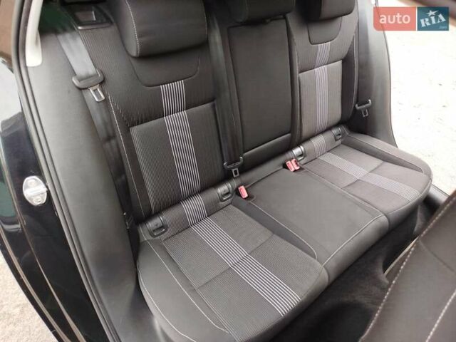 Чорний Шкода Октавія, об'ємом двигуна 1.97 л та пробігом 232 тис. км за 16500 $, фото 11 на Automoto.ua