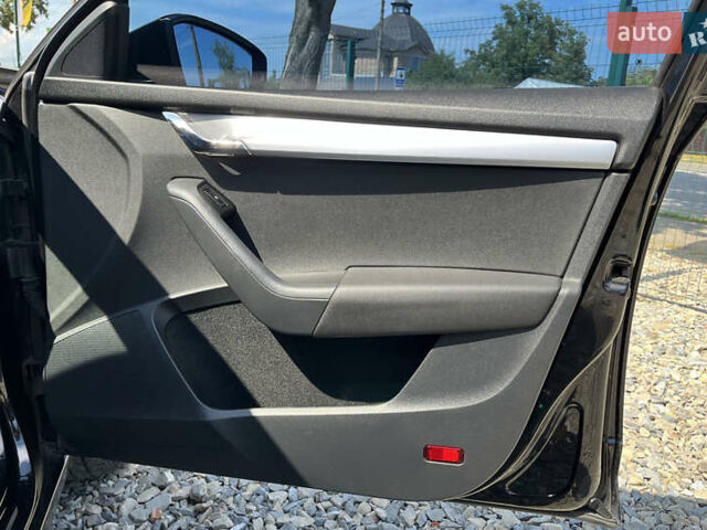 Черный Шкода Октавия, объемом двигателя 1.97 л и пробегом 255 тыс. км за 14500 $, фото 24 на Automoto.ua