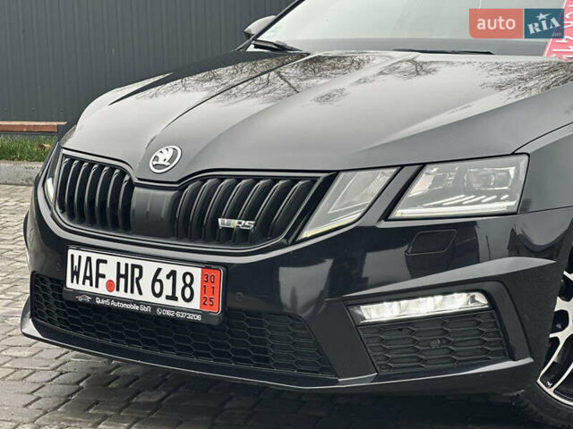 Черный Шкода Октавия, объемом двигателя 2 л и пробегом 288 тыс. км за 17200 $, фото 10 на Automoto.ua