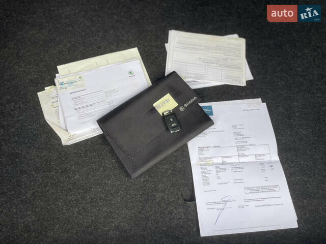 Черный Шкода Октавия, объемом двигателя 1.97 л и пробегом 199 тыс. км за 16700 $, фото 59 на Automoto.ua