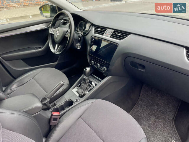 Черный Шкода Октавия, объемом двигателя 1.97 л и пробегом 199 тыс. км за 16700 $, фото 55 на Automoto.ua