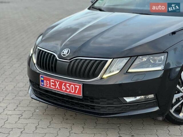 Черный Шкода Октавия, объемом двигателя 2 л и пробегом 241 тыс. км за 16500 $, фото 7 на Automoto.ua