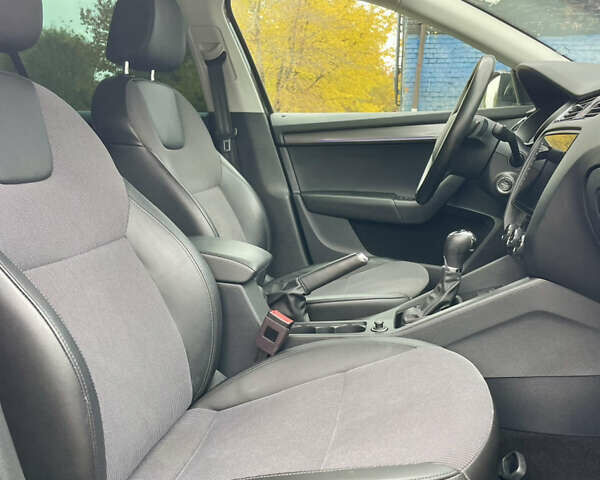 Черный Шкода Октавия, объемом двигателя 1.97 л и пробегом 199 тыс. км за 16700 $, фото 53 на Automoto.ua