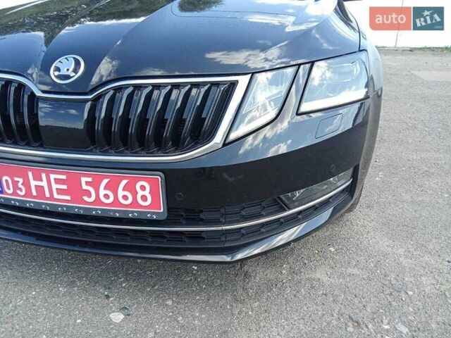 Шкода Октавия 2018 в Чернигове на Automoto.ua Черный Шкода Октавия, объемом двигателя 1.6 л и пробегом 211 тыс. км за 14900 $, фото 5 на Automoto.ua