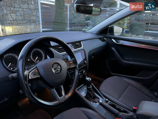 Черный Шкода Октавия, объемом двигателя 2 л и пробегом 175 тыс. км за 16500 $, фото 3 на Automoto.ua