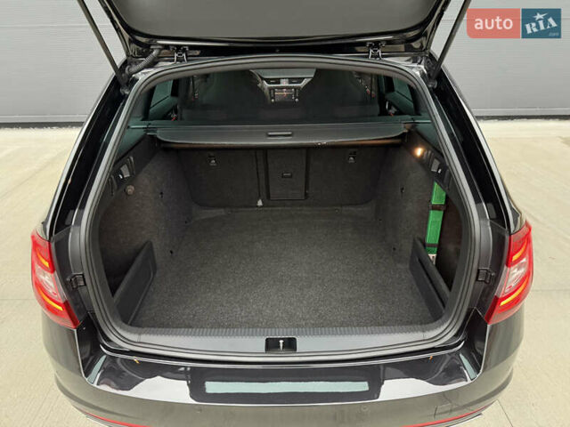 Чорний Шкода Октавія, об'ємом двигуна 2 л та пробігом 220 тис. км за 16999 $, фото 40 на Automoto.ua