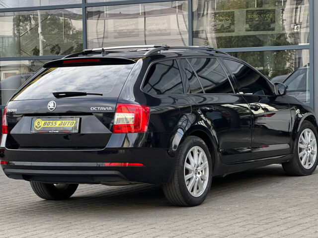 Чорний Шкода Октавія, об'ємом двигуна 1.6 л та пробігом 300 тис. км за 13300 $, фото 5 на Automoto.ua