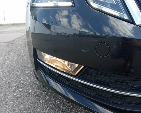 Шкода Октавия 2018 в Чернигове на Automoto.ua Черный Шкода Октавия, объемом двигателя 1.6 л и пробегом 211 тыс. км за 14900 $, фото 3 на Automoto.ua