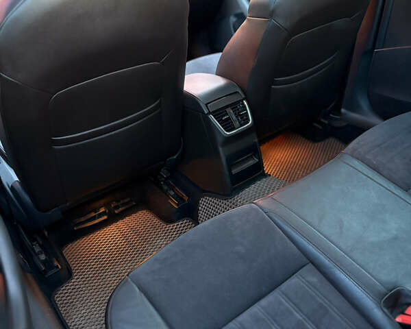 Черный Шкода Октавия, объемом двигателя 1.97 л и пробегом 247 тыс. км за 17500 $, фото 21 на Automoto.ua