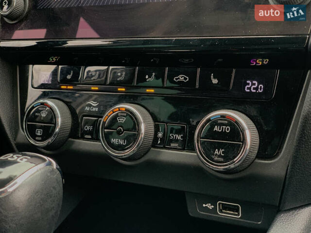 Шкода Октавия 2018 в Бердичеве на Automoto.ua Черный Шкода Октавия, объемом двигателя 2 л и пробегом 232 тыс. км за 16999 $, фото 38 на Automoto.ua