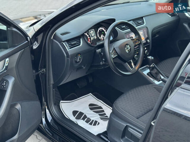 Черный Шкода Октавия, объемом двигателя 2 л и пробегом 241 тыс. км за 15850 $, фото 19 на Automoto.ua