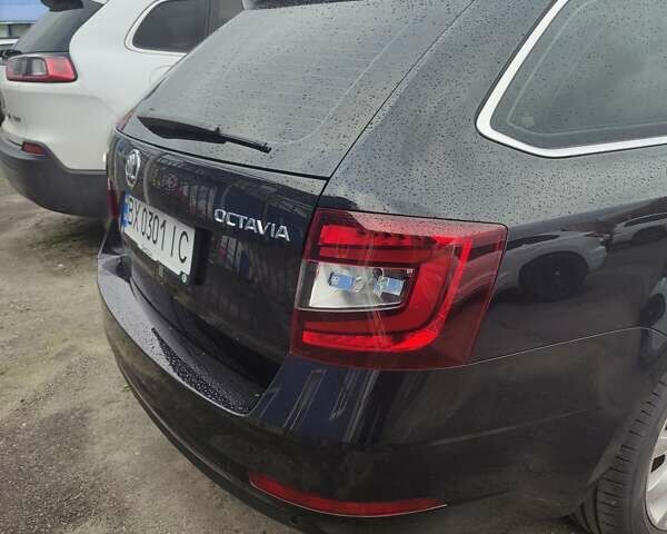Черный Шкода Октавия, объемом двигателя 1.97 л и пробегом 232 тыс. км за 16800 $, фото 4 на Automoto.ua