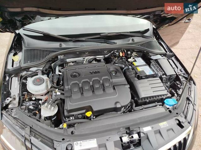 Чорний Шкода Октавія, об'ємом двигуна 1.97 л та пробігом 232 тис. км за 16500 $, фото 23 на Automoto.ua