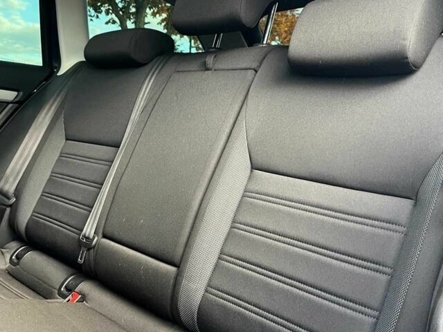 Чорний Шкода Октавія, об'ємом двигуна 2 л та пробігом 255 тис. км за 13900 $, фото 21 на Automoto.ua