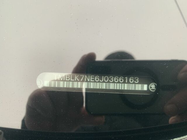 Черный Шкода Октавия, объемом двигателя 2 л и пробегом 259 тыс. км за 14500 $, фото 21 на Automoto.ua