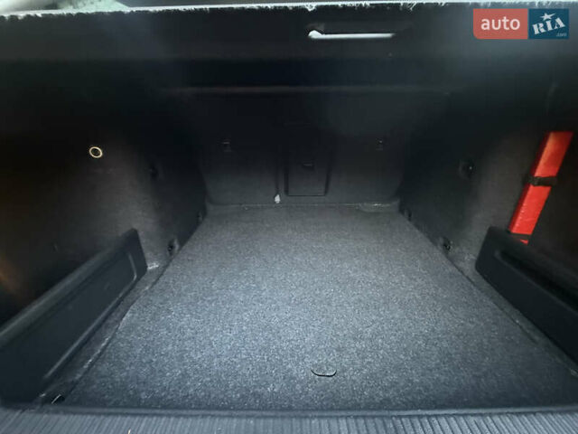 Черный Шкода Октавия, объемом двигателя 1.6 л и пробегом 259 тыс. км за 13850 $, фото 38 на Automoto.ua