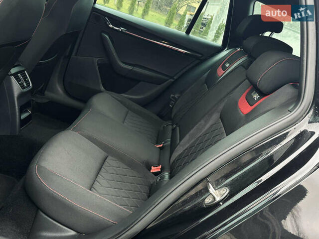 Черный Шкода Октавия, объемом двигателя 2 л и пробегом 288 тыс. км за 17200 $, фото 46 на Automoto.ua