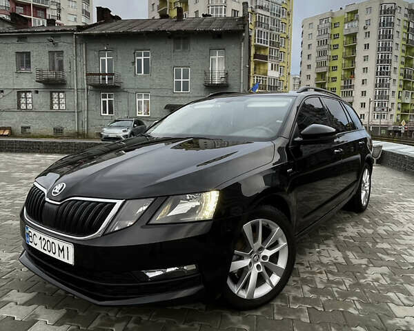 Черный Шкода Октавия, объемом двигателя 1.6 л и пробегом 193 тыс. км за 13500 $, фото 21 на Automoto.ua