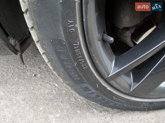 Чорний Шкода Октавія, об'ємом двигуна 1.6 л та пробігом 203 тис. км за 14800 $, фото 10 на Automoto.ua
