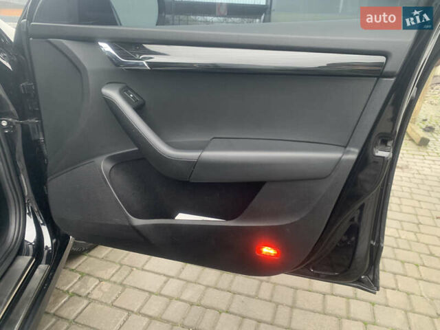 Чорний Шкода Октавія, об'ємом двигуна 1.97 л та пробігом 259 тис. км за 14500 $, фото 27 на Automoto.ua