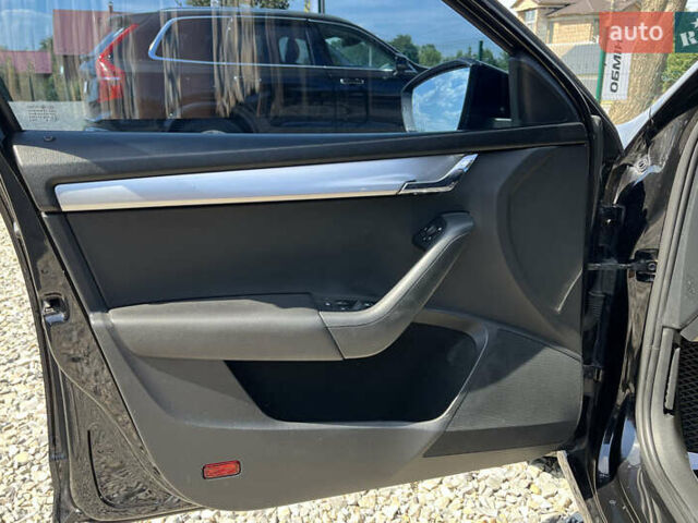 Черный Шкода Октавия, объемом двигателя 1.97 л и пробегом 255 тыс. км за 14500 $, фото 11 на Automoto.ua