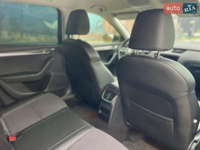 Черный Шкода Октавия, объемом двигателя 1.97 л и пробегом 199 тыс. км за 16700 $, фото 46 на Automoto.ua