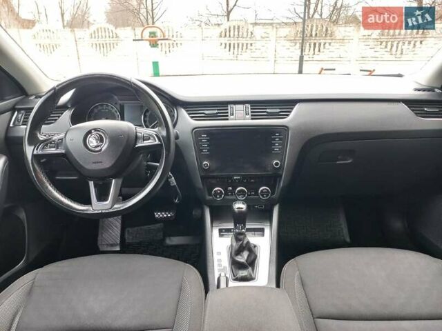 Черный Шкода Октавия, объемом двигателя 0 л и пробегом 238 тыс. км за 13500 $, фото 18 на Automoto.ua